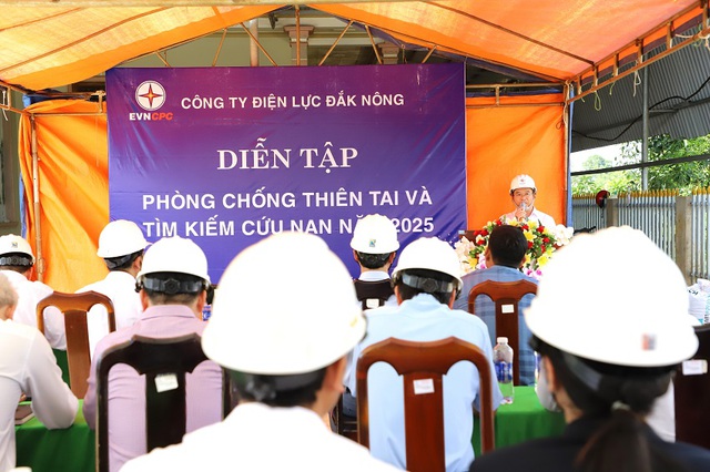 Điện lực Đắk Nông diễn tập ứng phó sự cố điện do thiên tai Điện lực Đắk Nông diễn tập ứng phó sự cố điện do thiên tai