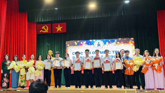 Ngôi trường tách ra từ trường chuyên: ‘Một chương mở đầu thật hay, thật đẹp’ Ngôi trường tách ra từ trường chuyên: ‘Một chương mở đầu thật hay, thật đẹp’