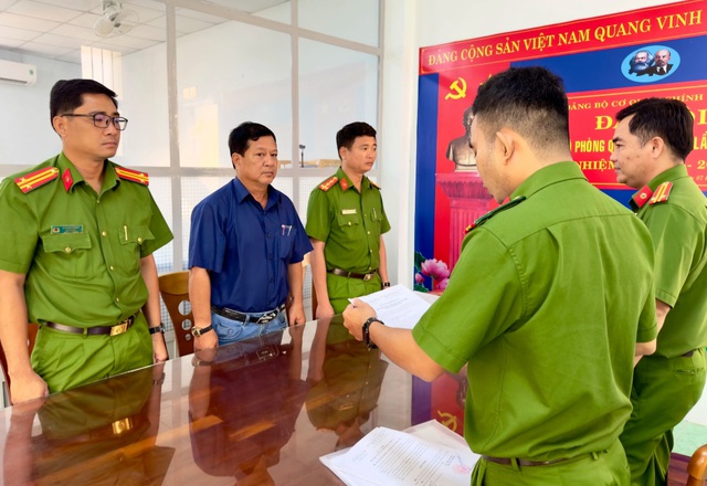 Bạc Liêu: Truy tố 2 cựu Phó chủ tịch UBND TX.Giá Rai Bạc Liêu: Truy tố 2 cựu Phó chủ tịch UBND TX.Giá Rai