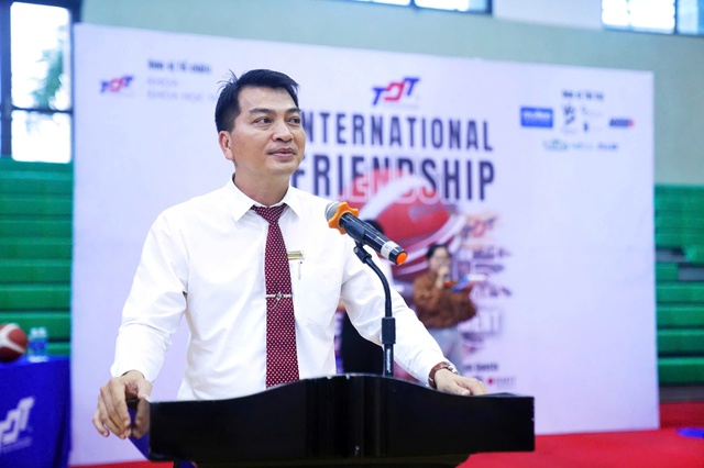 Hấp dẫn giải bóng rổ quốc tế tại Trường ĐH Tôn Đức Thắng Hấp dẫn giải bóng rổ quốc tế tại Trường ĐH Tôn Đức Thắng