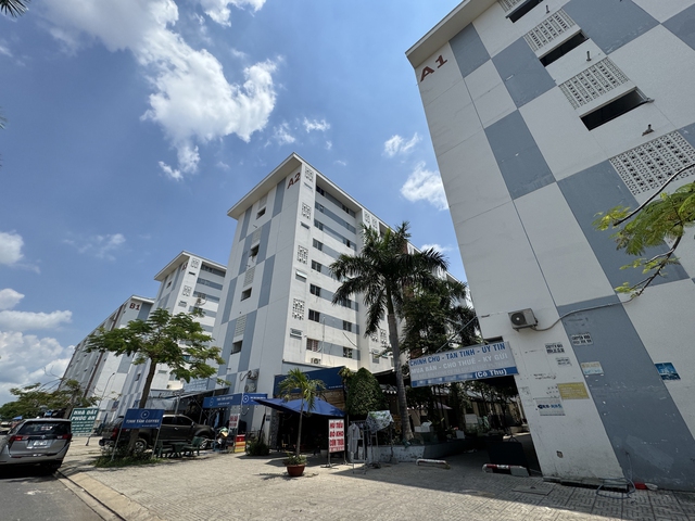 Lo chỗ an cư để người dân lạc nghiệp- Ảnh 2. Lo chỗ an cư để người dân lạc nghiệp- Ảnh 2.