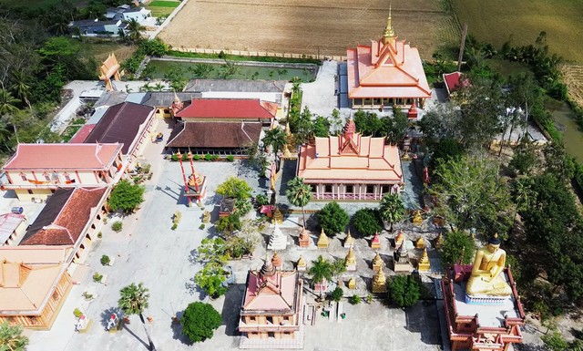 Độc đáo chùa Khmer miền Tây: Sala bằng gỗ quý từ Campuchia đưa về theo đường biển Độc đáo chùa Khmer miền Tây: Sala bằng gỗ quý từ Campuchia đưa về theo đường biển