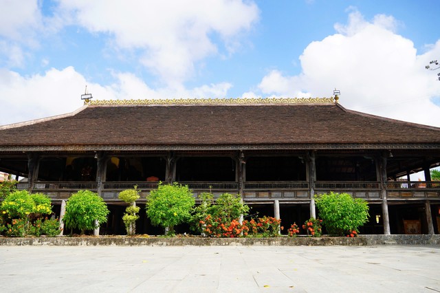 Độc đáo chùa Khmer miền Tây: Sala bằng gỗ quý từ Campuchia đưa về theo đường biển- Ảnh 2. Độc đáo chùa Khmer miền Tây: Sala bằng gỗ quý từ Campuchia đưa về theo đường biển- Ảnh 2.