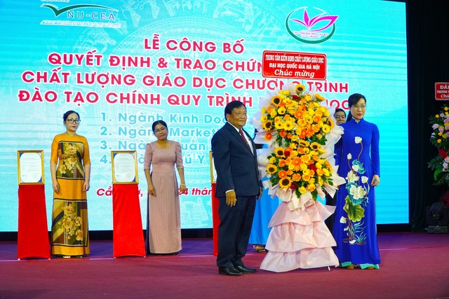 Trường ĐH Tây Đô đạt chuẩn kiểm định 4 chương trình đào tạo đại học Trường ĐH Tây Đô đạt chuẩn kiểm định 4 chương trình đào tạo đại học