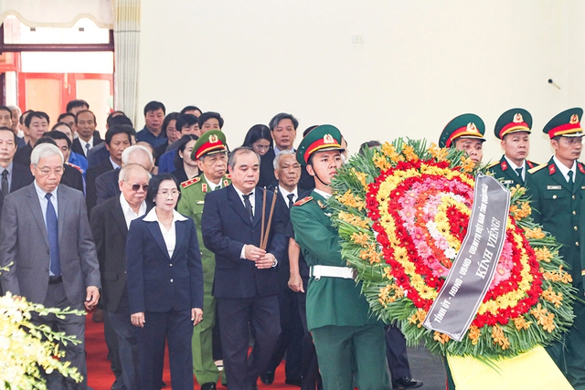Hometown bids farewell to its outstanding son Tran Duc Luong - Photo 1.