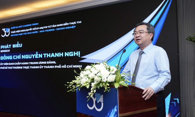 ĐH Quốc gia TP.HCM ‘bắt tay’ với 10 doanh nghiệp về 6 lĩnh vực ưu tiên ĐH Quốc gia TP.HCM ‘bắt tay’ với 10 doanh nghiệp về 6 lĩnh vực ưu tiên