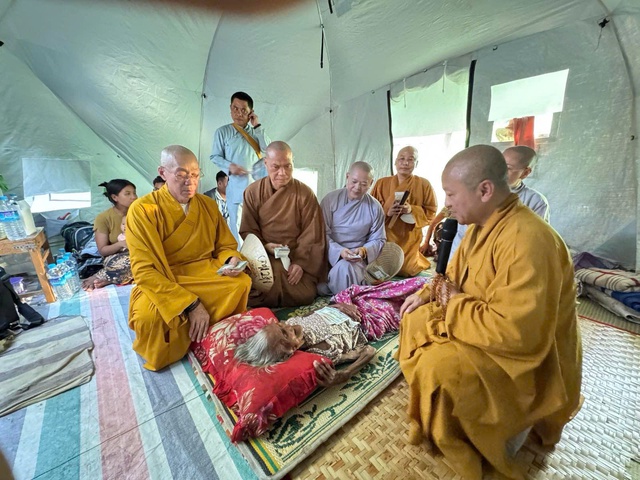 Đoàn Phật giáo, phật tử TP.HCM cứu trợ gần 8,6 tỉ đồng giúp người dân Myanmar Đoàn Phật giáo, phật tử TP.HCM cứu trợ gần 8,6 tỉ đồng giúp người dân Myanmar