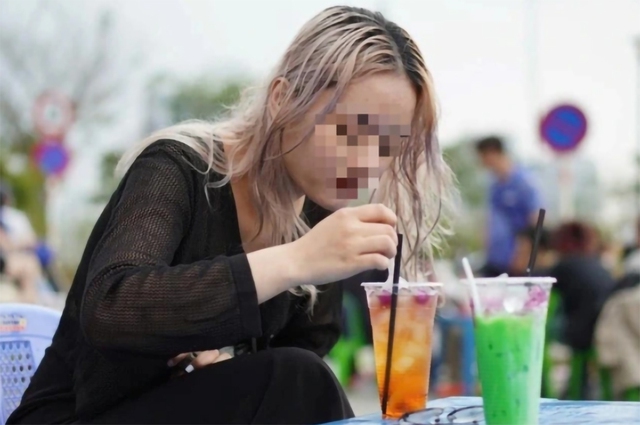 Người trẻ tiêu thụ đường quá mức dễ rước bệnh vào thân - Ảnh 2. Người trẻ tiêu thụ đường quá mức dễ rước bệnh vào thân - Ảnh 2.