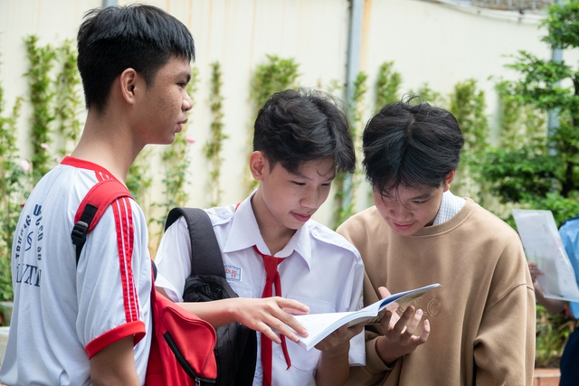 Thi v&agrave;o Trường Phổ th&ocirc;ng Năng khiếu, th&iacute; sinh lớp 9 lo nhất điều g&igrave;? - Ảnh 2.