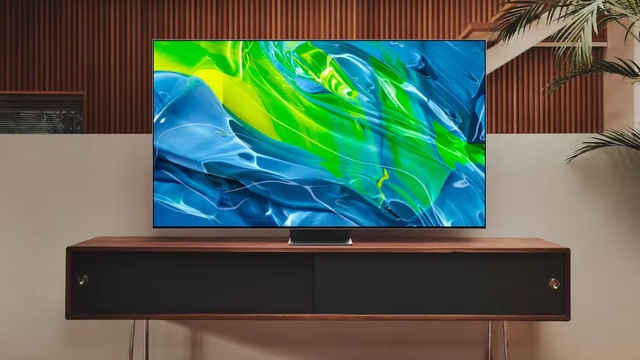 Samsung mở đường cho Smart TV 'mỏng như thẻ tín dụng' - Ảnh 1.