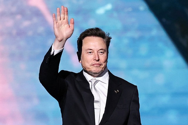 Tỉ phú Elon Musk tuyên bố từ giờ dành hết thời gian cho công ty Tỉ phú Elon Musk tuyên bố từ giờ dành hết thời gian cho công ty