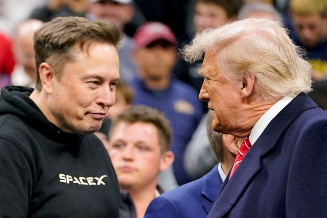 Tỉ phú Elon Musk tuyên bố dành hết thời gian cho công ty - Ảnh 2.