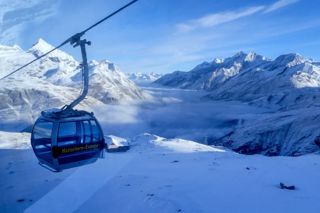 Ph&aacute;t hiện 5 người chết gần khu trượt tuyết nổi tiếng Thụy Sĩ- Ảnh 1.