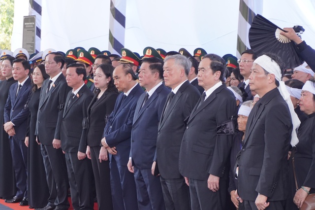 Chủ tịch Quốc hội Trần Thanh Mẫn dự lễ tang nguyên Chủ tịch nước Trần Đức Lương - Ảnh 4.