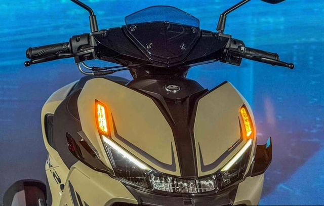 Xe tay ga Trung Quốc dáng sang trang bị ngang SH160i, cạnh tranh Yamaha NVX - Ảnh 2.