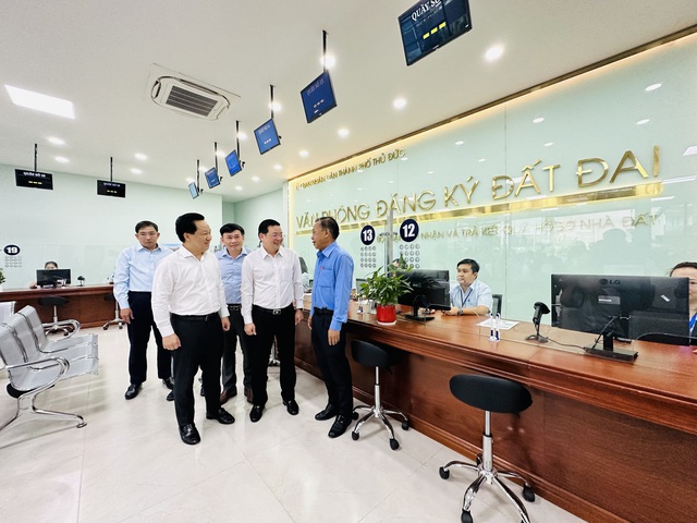 Có hay không việc nhũng nhiễu khi cấp sổ hồng tại TP.HCM? Có hay không việc nhũng nhiễu khi cấp sổ hồng tại TP.HCM?