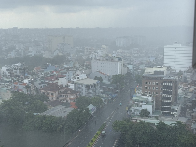 TP.HCM có mưa trắng trời từ giữa trưa nay 25.5 TP.HCM có mưa trắng trời từ giữa trưa nay 25.5