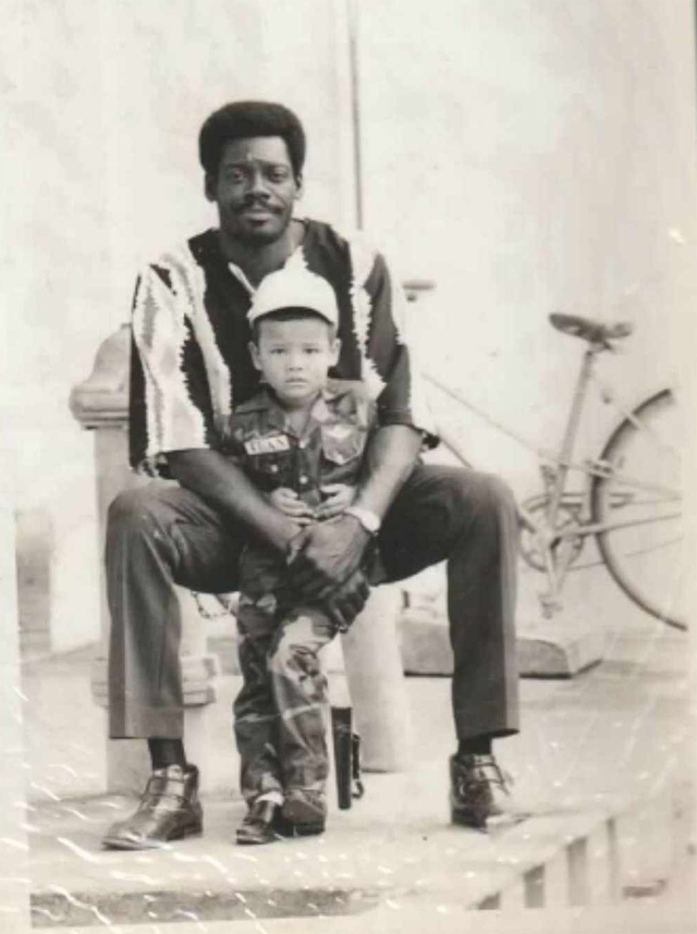 Một phụ nữ Mỹ t&igrave;m người anh lai 'Pham Kim Dai' - Ảnh 7.