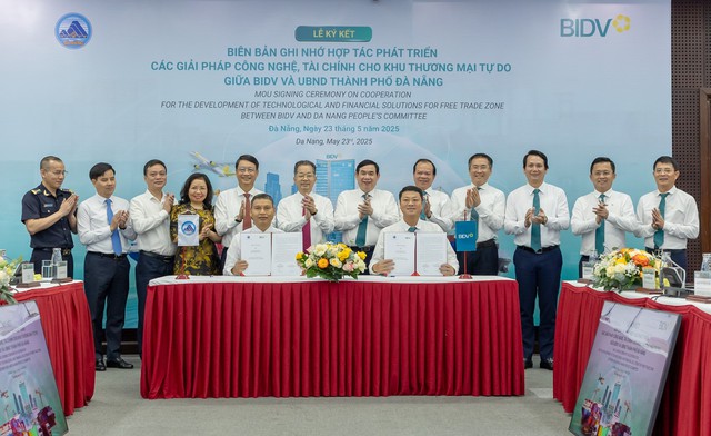 Hợp t&aacute;c ph&aacute;t triển giải ph&aacute;p c&ocirc;ng nghệ t&agrave;i ch&iacute;nh khu thương mại tự do Đ&agrave; Nẵng - Ảnh 1.