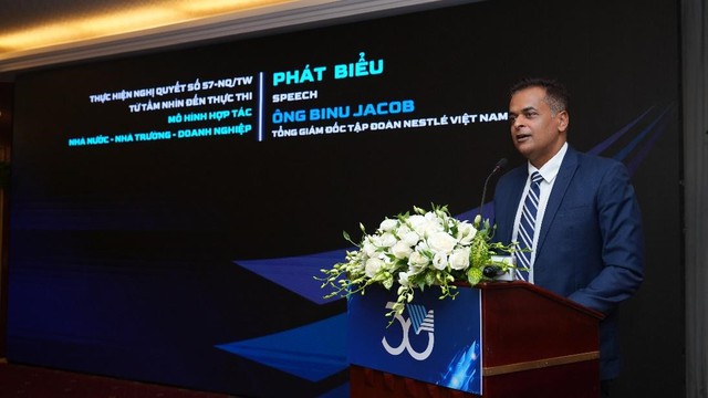 Nestlé Việt Nam ký kết hợp tác ĐH Quốc gia TP.HCM thực thi mô hình ‘3 nhà’- Ảnh 2. Nestlé Việt Nam ký kết hợp tác ĐH Quốc gia TP.HCM thực thi mô hình ‘3 nhà’- Ảnh 2.