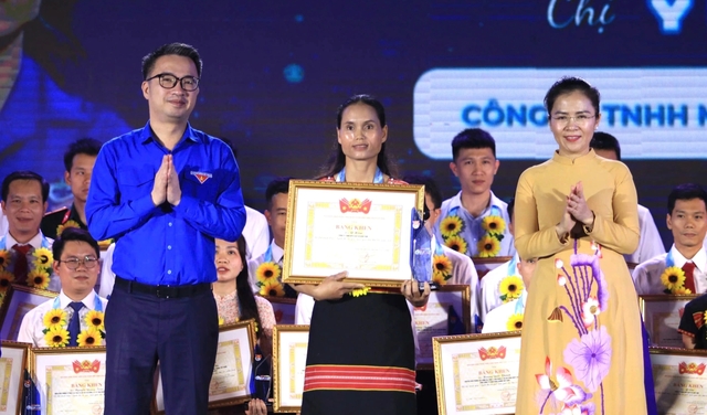 T.Ư Đoàn tuyên dương 51 'người thợ trẻ giỏi' năm 2025- Ảnh 3. T.Ư Đoàn tuyên dương 51 'người thợ trẻ giỏi' năm 2025- Ảnh 3.
