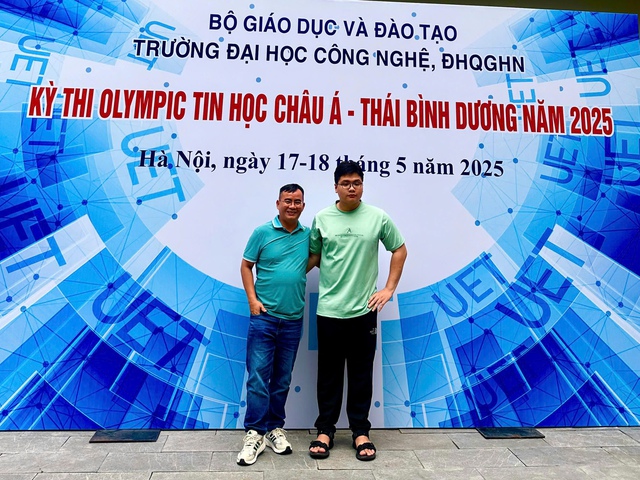 Hành trình đến huy chương bạc Olympic tin học châu Á - Thái Bình Dương của Thành - Ảnh 4.