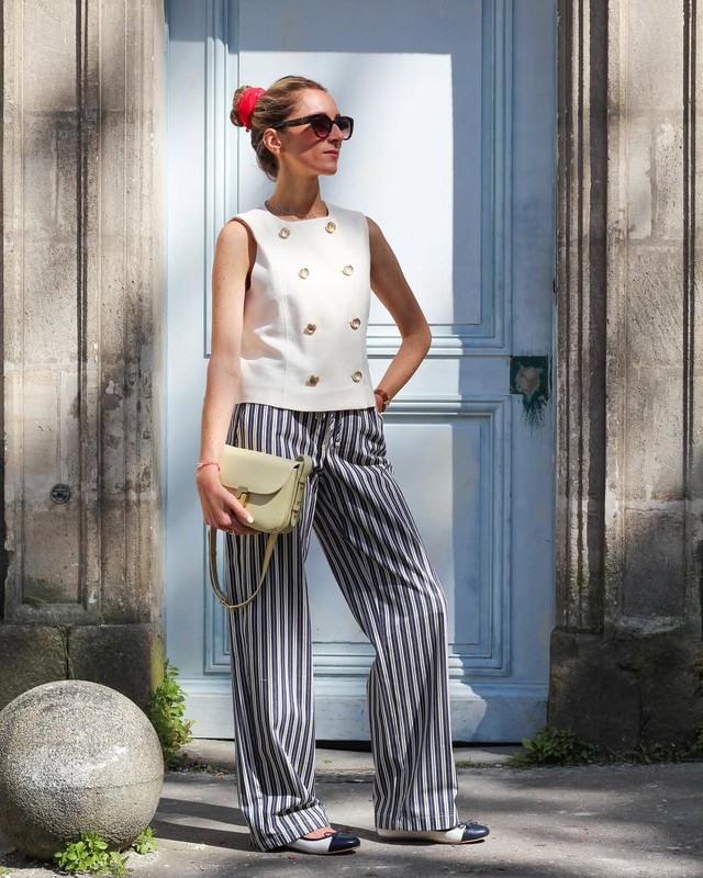 Quần vải mềm, món đồ hữu dụng và thoáng đãng khi hè về- Ảnh 10.