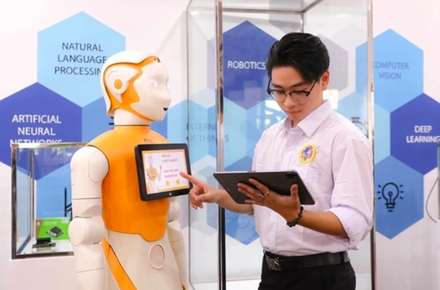 Chính phủ sẽ có ưu đãi đặc biệt với ngành phục vụ phát triển công nghệ cao - Ảnh 2.