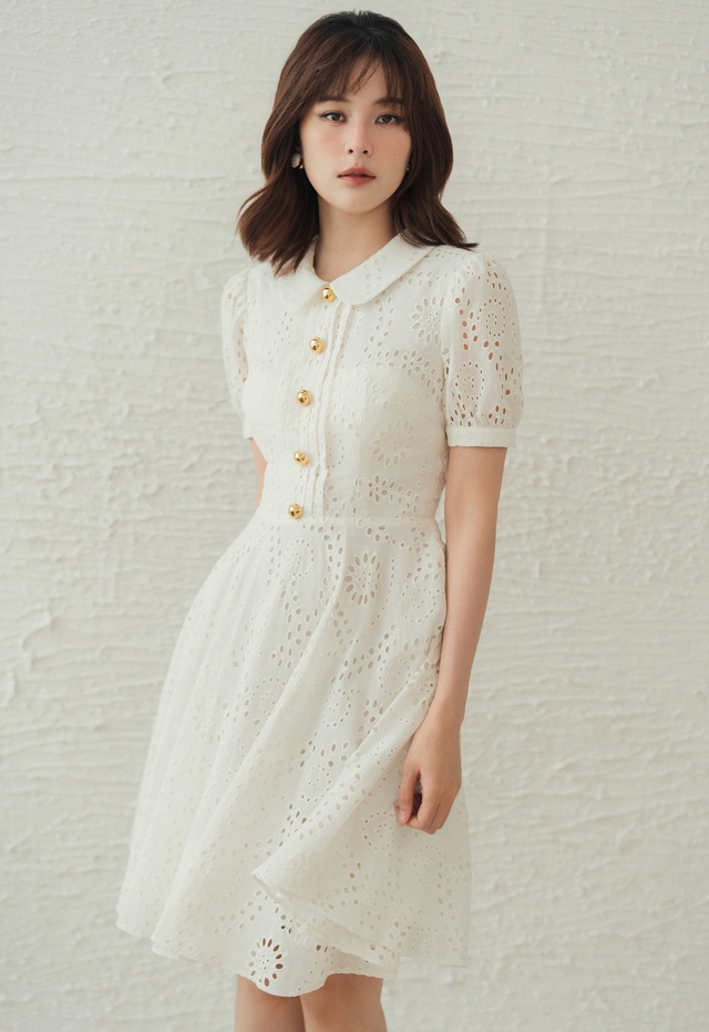 Váy sơ mi voan tơ, cotton thêu mát nhẹ đẹp nhất mùa hạ- Ảnh 1. Váy sơ mi voan tơ, cotton thêu mát nhẹ đẹp nhất mùa hạ- Ảnh 1.