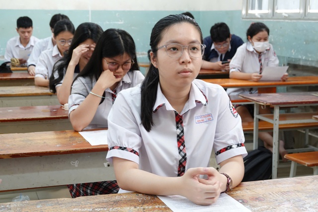 Bí quyết ôn thi tốt nghiệp THPT đạt điểm cao: Trách nhiệm xã hội của doanh nghiệp Bí quyết ôn thi tốt nghiệp THPT đạt điểm cao: Trách nhiệm xã hội của doanh nghiệp