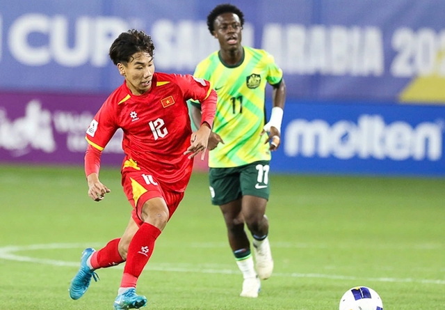 U.16 Việt Nam trả giá vì phung phí cơ hội, phải khắc phục sai lầm khi đấu Trung Quốc U.16 Việt Nam trả giá vì phung phí cơ hội, phải khắc phục sai lầm khi đấu Trung Quốc