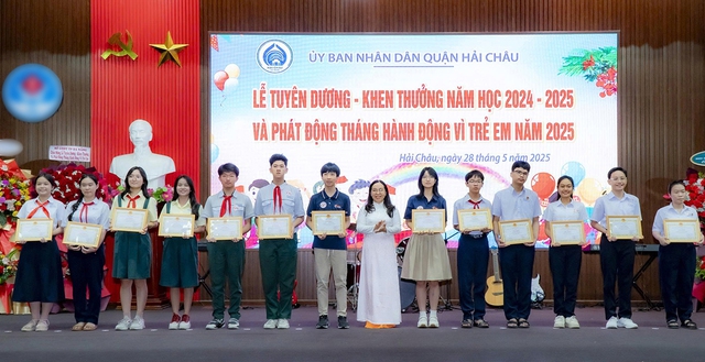 Học sinh Q.Hải Châu làm chủ công nghệ trong kỷ nguyên số - Ảnh 4.