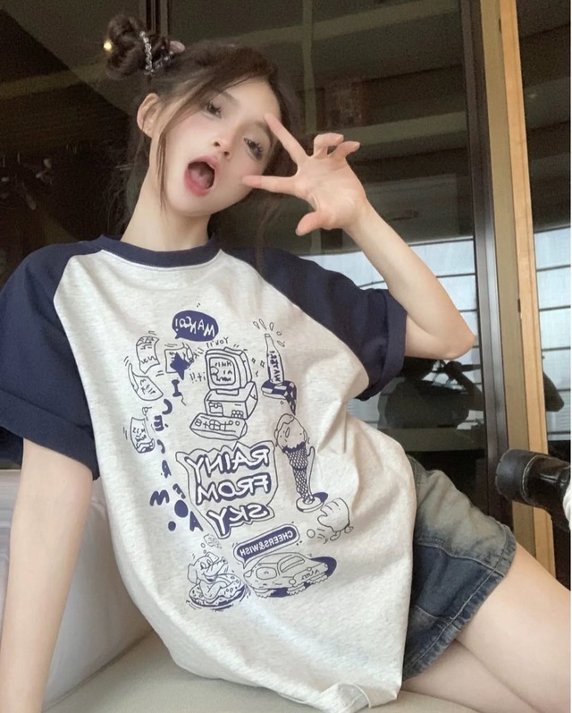 Thoải mái tôn dáng với áo thun oversize ngày hè - Ảnh 8.