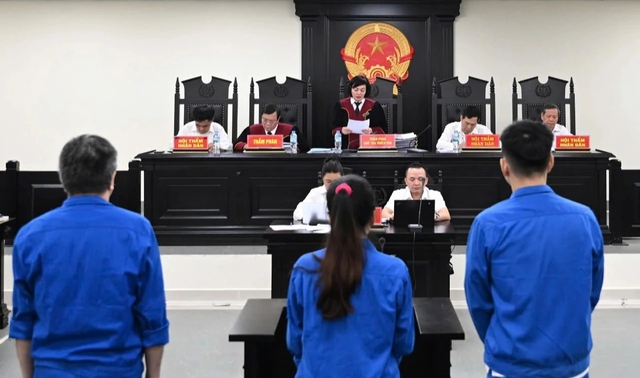 Xét xử cựu vụ phó nhận hối lộ tiền tỉ để 'đổi nhà to hơn'- Ảnh 3.