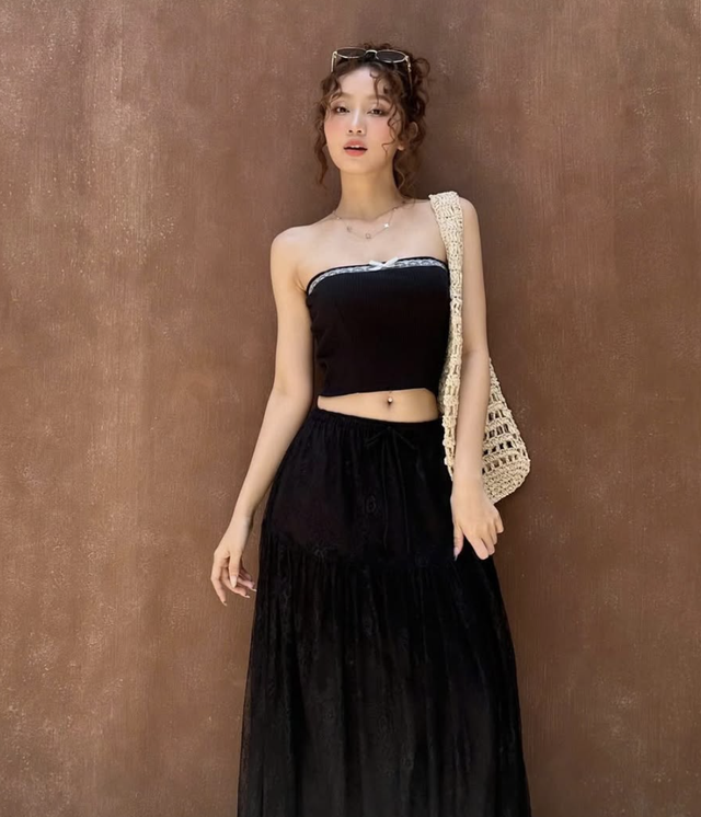 Áo crop top không thể thiếu trong tủ đồ mùa hè của nàng cá tính- Ảnh 4.