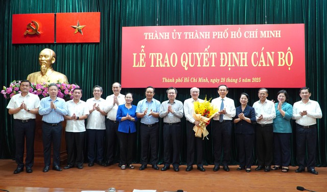 Nhân sự TP.HCM: Ông Phan Nguyễn Như Khuê nghỉ hưu- Ảnh 2.
