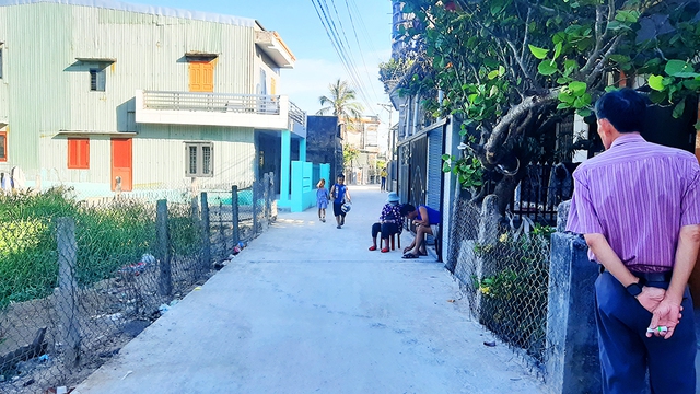 Đ&atilde; c&oacute; đường b&ecirc; t&ocirc;ng cao r&aacute;o vững chắc, kh&ocirc;ng ngập- Ảnh 1.