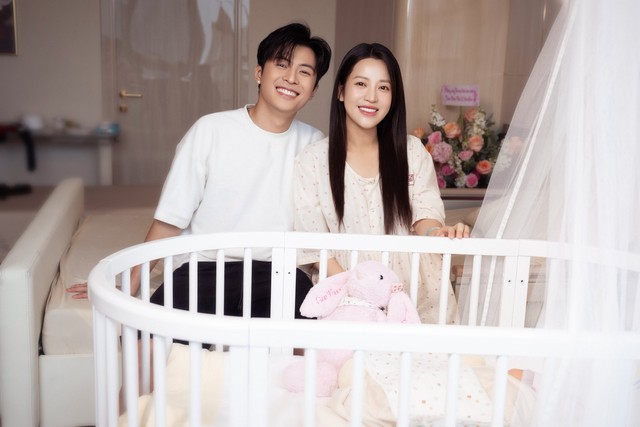 Showbiz 27.5: Puka đính chính tin đồn; Diện mạo khác lạ của Angela Phương Trinh - Ảnh 1.