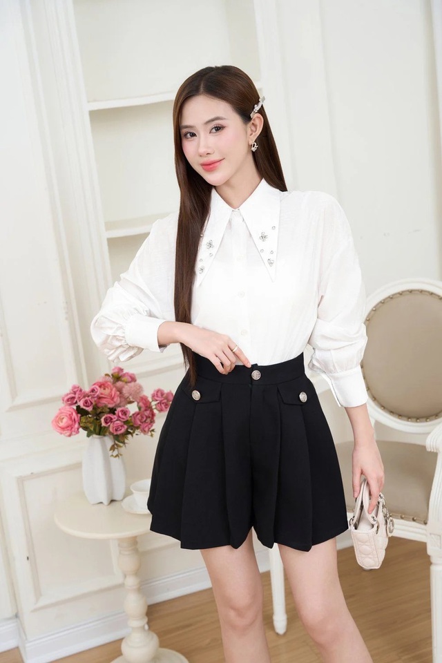 Đẹp chuẩn ‘nàng thơ’ công sở chỉ với áo sơ mi trắng - Ảnh 6.