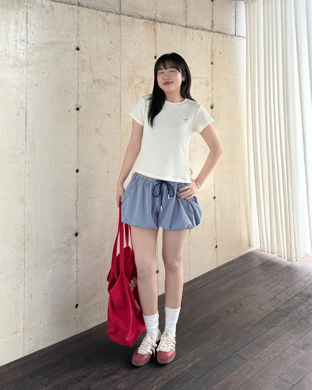 Cách mặc áo baby tee sao cho 'có gu' - Ảnh 7.