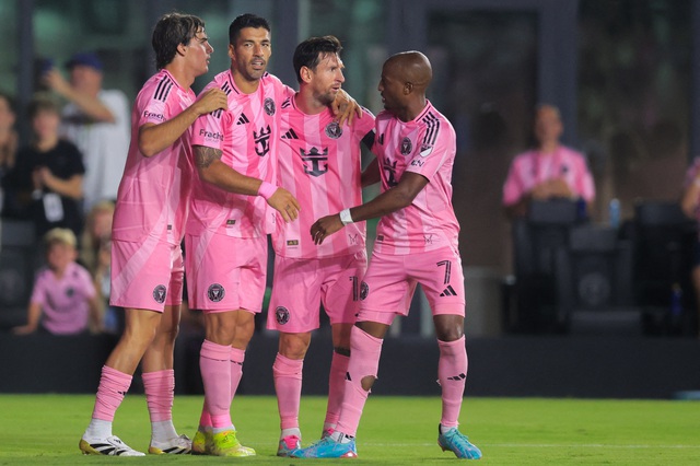 Messi ghi cú đúp siêu phẩm, Inter Miami trở lại đường đua vô địch MLS- Ảnh 2.