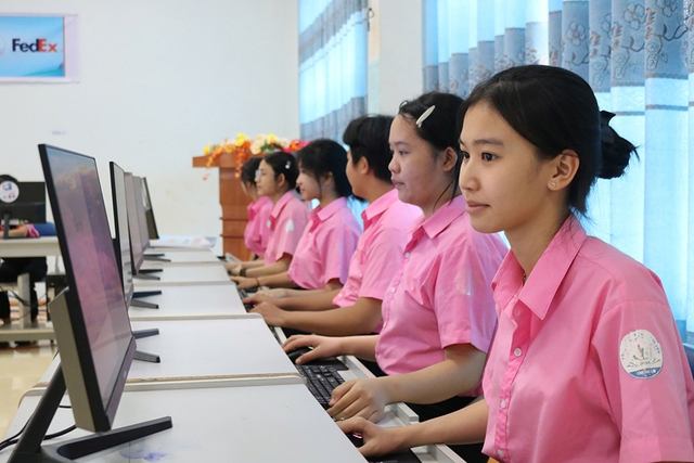 Ngôi nhà hạnh phúc giữa đại ngàn - Ảnh 2.