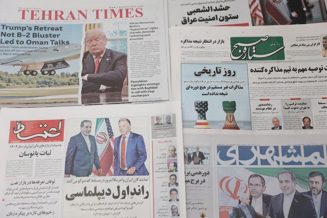 Ông Trump cảnh báo Israel không tấn công Iran, Tehran định tạm dừng làm giàu uranium - Ảnh 1.