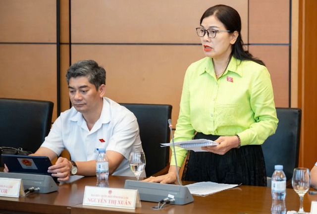 Thiếu tướng Nguyễn Thị Xuân nghỉ hưu  - Ảnh 1.