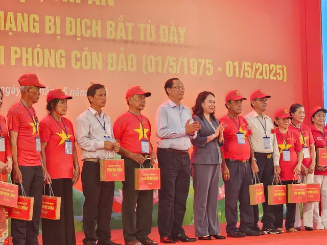 Thủ tướng Chính phủ Phạm Minh Chính và di sản lòng yêu nước Từ Côn Đảo - Ảnh 2. Thủ tướng Chính phủ Phạm Minh Chính và di sản lòng yêu nước Từ Côn Đảo - Ảnh 2.