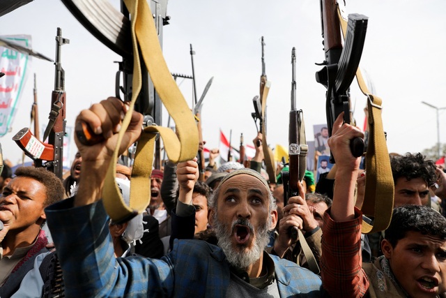 Houthi tính tấn công máy bay dân sự Israel?- Ảnh 1. Houthi tính tấn công máy bay dân sự Israel?- Ảnh 1.