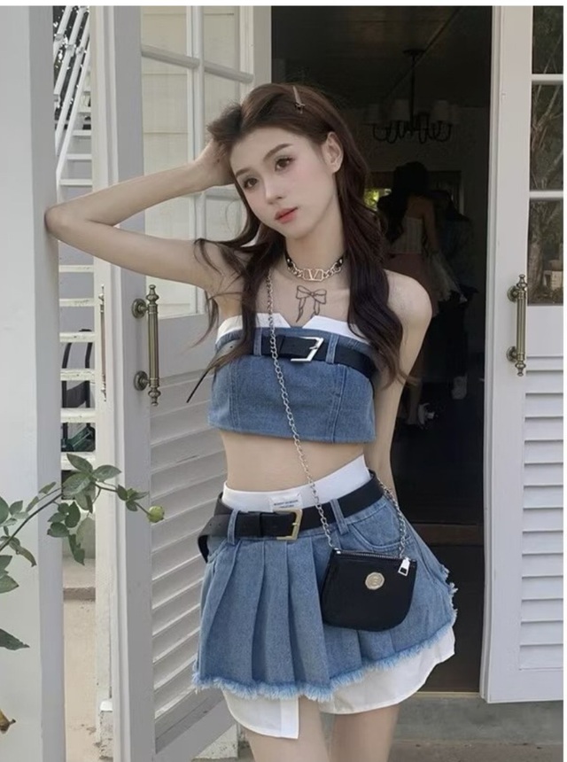 5 kiểu chân váy ‘làm mưa làm gió’ cho nàng sành điệu- Ảnh 3. 5 kiểu chân váy ‘làm mưa làm gió’ cho nàng sành điệu- Ảnh 3.