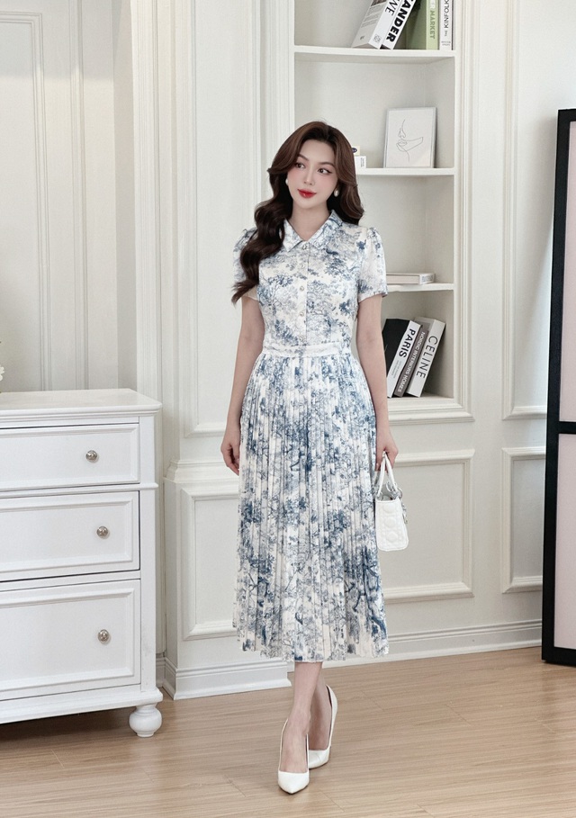 Nhẹ bước trong nắng với những thiết kế họa tiết bay bổng- Ảnh 4. Nhẹ bước trong nắng với những thiết kế họa tiết bay bổng- Ảnh 4.