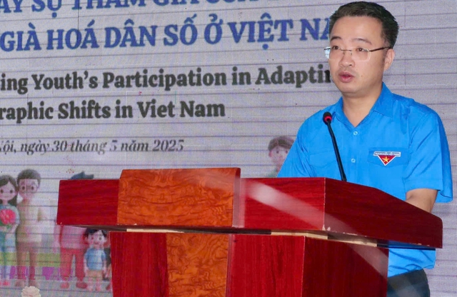 Dân số đối mặt với tình trạng 'già trước khi giàu', thanh niên phải làm gì?- Ảnh 1. Dân số đối mặt với tình trạng 'già trước khi giàu', thanh niên phải làm gì?- Ảnh 1.