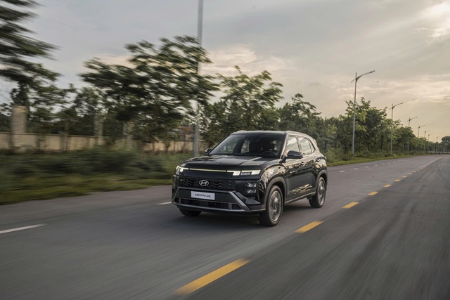 Hyundai Creta mới sắp bán tại Việt Nam, tăng áp lực cạnh tranh Mitsubishi Xforce Hyundai Creta mới sắp mở bán tại Việt Nam, thêm áp lực cho Mitsubishi Xforce - Ảnh 4.